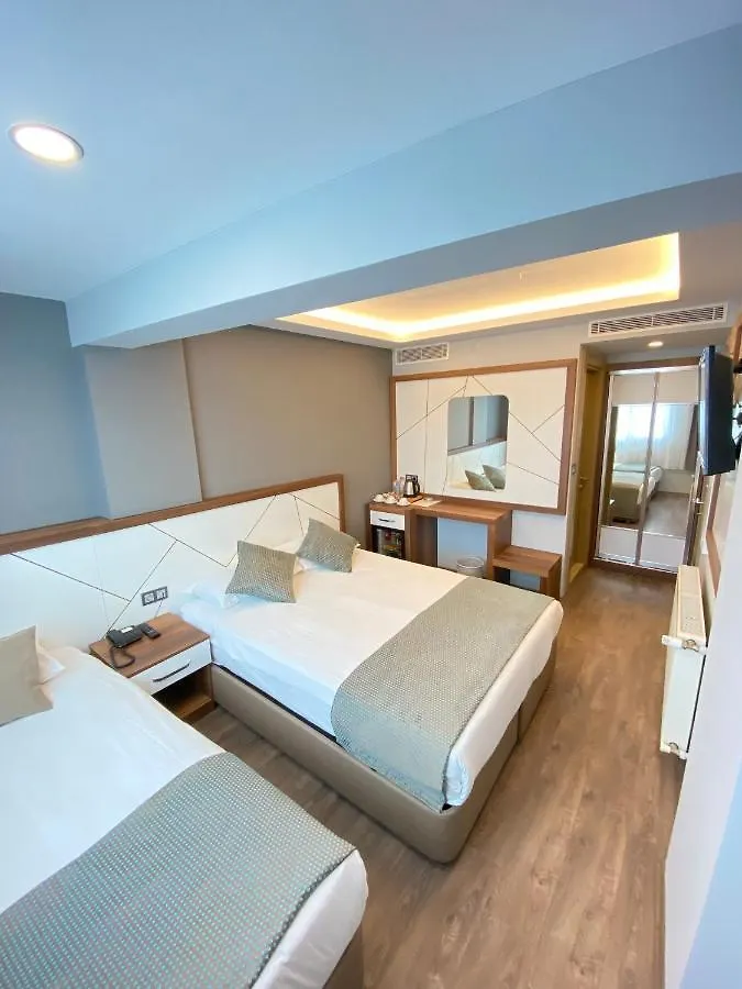 Hakcan Hotel İzmir