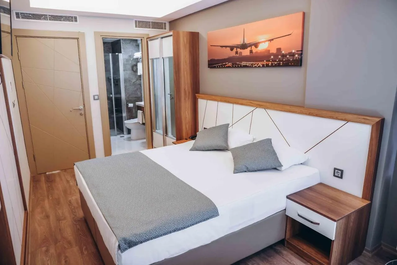 Hakcan Hotel 이즈미르