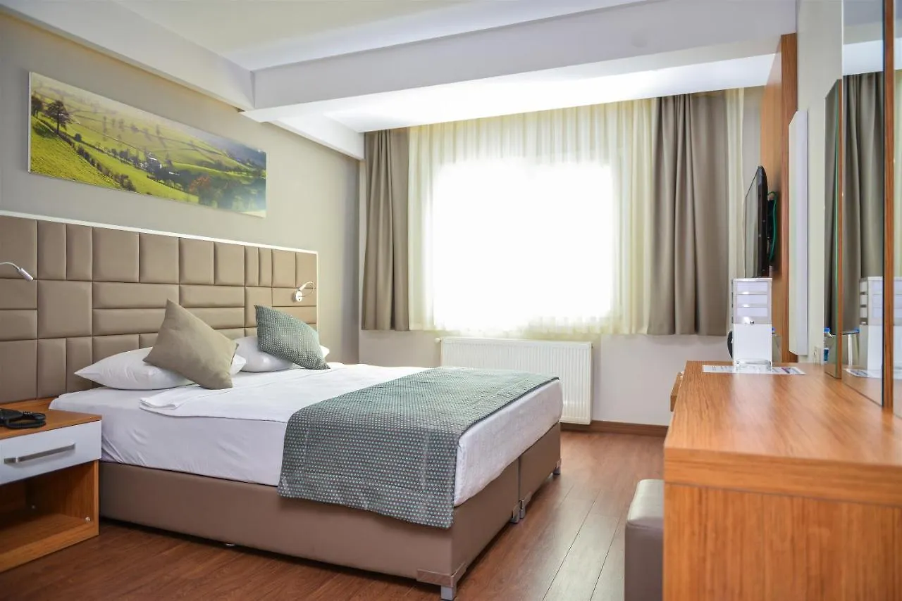 Hakcan Hotel 이즈미르